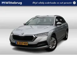 Grijs, metallic lak Gebruikt 2020 Skoda Octavia Business Line Stationwagen | € 21.450 (Eerlijke prijs)