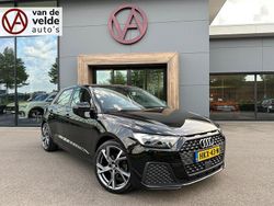 Zwart Gebruikt 2022 Audi A1 Proline Hatchback | € 25.945 (Eerlijke prijs)