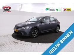 Grijs Gebruikt 2023 VW Polo Business Hatchback | € 19.495 (Eerlijke prijs)