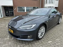 Grijs Gebruikt 2018 Tesla Model S Sedan | € 24.244 (Goede deal)