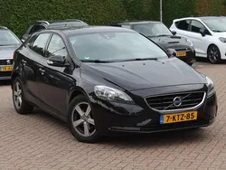 Zwart Gebruikt 2013 Volvo V40 Kinetic Stationwagen | € 5.550 (Goede deal)