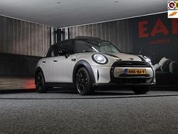 Grijs Gebruikt 2021 Mini Cooper Hatchback | € 23.850 (Iets duurder)