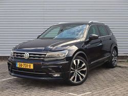 Zwart Gebruikt 2018 VW Tiguan R-line SUV | € 28.950 (Duur)