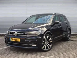 Zwart Gebruikt 2018 VW Tiguan R-line SUV | € 28.950 (Iets duurder)
