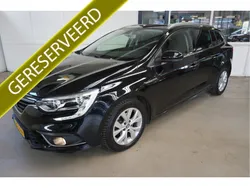 Zwart Gebruikt 2019 Renault Mégane GrandTour Bose Edition Stationwagen | € 16.950 (Goede deal)