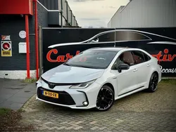 Grijs / multi tone Gebruikt 2021 Toyota Corolla Sport Sedan | € 25.950 (Iets duurder)
