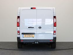 Wit Gebruikt 2024 Nissan Primastar Nismo MPV | € 27.945 (Duur)