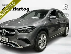 Grijs Gebruikt 2024 Mercedes GLA250 Business SUV | € 42.950 (Goede deal)
