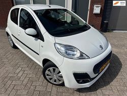 Wit Gebruikt 2013 Peugeot 107 Active Hatchback | € 2.750 (Goede deal)