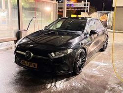 Zwart Gebruikt 2019 Mercedes A160 Advantage Stationwagen | € 17.600 (Goede deal)