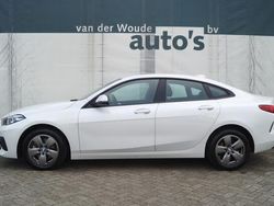 Wit, andere lak Gebruikt 2021 BMW 218 Executive Sedan | € 21.900 (Super prijs)