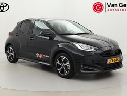 Zwart Nieuw 2025 Toyota Yaris Hybrid Hatchback | € 32.499