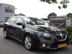 Zwart Gebruikt 2016 Renault Mégane GrandTour Zen Stationwagen | € 7.950 (Eerlijke prijs)