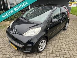 Zwart Gebruikt 2011 Peugeot 107 Hatchback | € 3.950 (Eerlijke prijs)