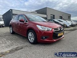 Rood Gebruikt 2015 Citroën DS4 Business Class Hatchback | € 5.350