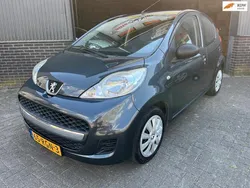 Grijs Gebruikt 2011 Peugeot 107 Hatchback | € 2.850 (Eerlijke prijs)