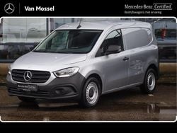Grijs Gebruikt 2023 Mercedes Citan 110 Van | € 24.945 (Eerlijke prijs)