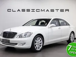 Wit, metallic lak Gebruikt 2007 Mercedes S500 Sedan | € 29.950 (Duur)