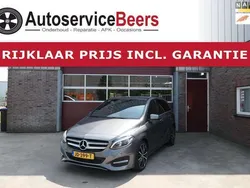 Grijs Gebruikt 2016 Mercedes B180 Ambition MPV | € 17.450 (Eerlijke prijs)