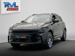 Zwart (metallic) Gebruikt 2023 Lynk & Co 01 SUV | € 28.900 (Eerlijke prijs)