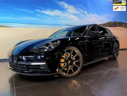 Zwart Gebruikt 2019 Porsche Panamera Sport Turismo Sedan | € 98.500