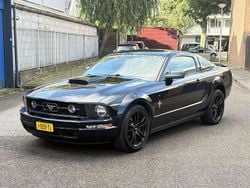 Zwart Gebruikt 2006 Ford Mustang Coupé | € 14.499