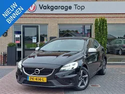 Zwart Gebruikt 2017 Volvo V40 R-Design Stationwagen | € 13.450 (Eerlijke prijs)