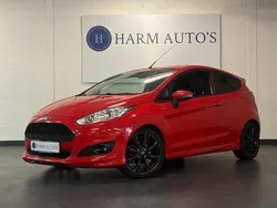 Rood Gebruikt 2014 Ford Fiesta ST-Line Hatchback | € 6.499 (Eerlijke prijs)