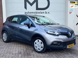 Grijs Gebruikt 2014 Renault Captur Authentique SUV | € 5.850 (Eerlijke prijs)