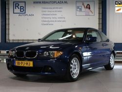 Blauw, metallic lak Gebruikt 2004 BMW 318 Executive Coupé | € 7.950