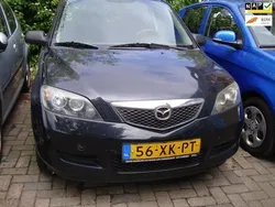 Zwart Gebruikt 2007 Mazda 2 Exclusive MPV | € 1.350 (Goede deal)