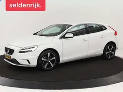 Wit Gebruikt 2018 Volvo V40 Business Edition Stationwagen | € 18.400 (Eerlijke prijs)