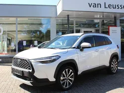 Wit Gebruikt 2024 Toyota Corolla Cross Style SUV | € 36.400 (Eerlijke prijs)