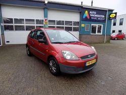 Oranje Gebruikt 2007 Ford Fiesta Cool & Sound Edition Hatchback | € 1.250 (Eerlijke prijs)