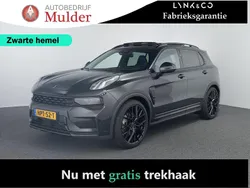 Zwart, metallic lak Gebruikt 2023 Lynk & Co 01 SUV | € 33.945 (Duur)