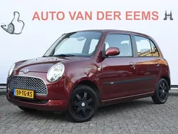 Rood Gebruikt 2006 Daihatsu Trevis Hatchback | € 2.450 (Eerlijke prijs)
