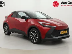 Rood Gebruikt 2024 Toyota C-HR Edition SUV | € 36.499 (Super prijs)