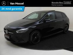 Zwart Gebruikt 2024 Mercedes B250 AMG line MPV | € 40.945 (Duur)