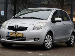 Grijs Gebruikt 2008 Toyota Yaris Sol Hatchback | € 7.495 (Eerlijke prijs)