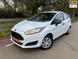 Wit Gebruikt 2015 Ford Fiesta Trend Hatchback | € 4.695 (Eerlijke prijs)