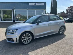 Grijs Gebruikt 2014 Audi A1 Sportback Admired Hatchback | € 12.750 (Eerlijke prijs)