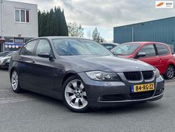 Grijs Gebruikt 2005 BMW 320 Executive Sedan | € 3.999 (Eerlijke prijs)