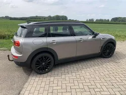 Grijs Gebruikt 2017 Mini One Clubman Business Stationwagen | € 11.950 (Iets duurder)