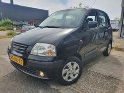 Zwart Gebruikt 2005 Hyundai Atos Dynamiq Hatchback | € 900
