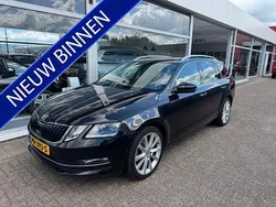 Zwart Gebruikt 2017 Skoda Octavia Business Line Stationwagen | € 10.950 (Eerlijke prijs)