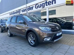 Bruin Gebruikt 2018 Dacia Logan MCV Lauréate MPV | € 13.950 (Duur)