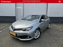 Grijs Gebruikt 2018 Toyota Auris Plus Hatchback | € 17.900 (Eerlijke prijs)