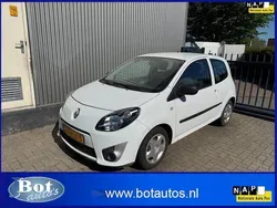 Wit Gebruikt 2011 Renault Twingo Authentique Hatchback | € 3.500 (Eerlijke prijs)
