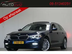 Blauw, metallic lak Gebruikt 2019 BMW 520 Executive Stationwagen | € 28.995 (Goede deal)