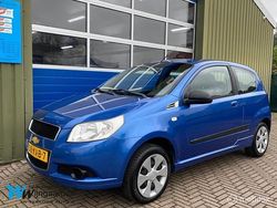 Blauw Gebruikt 2010 Chevrolet Aveo LS Hatchback | € 1.999 (Eerlijke prijs)